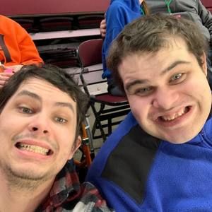 Meet your Posher, Nik